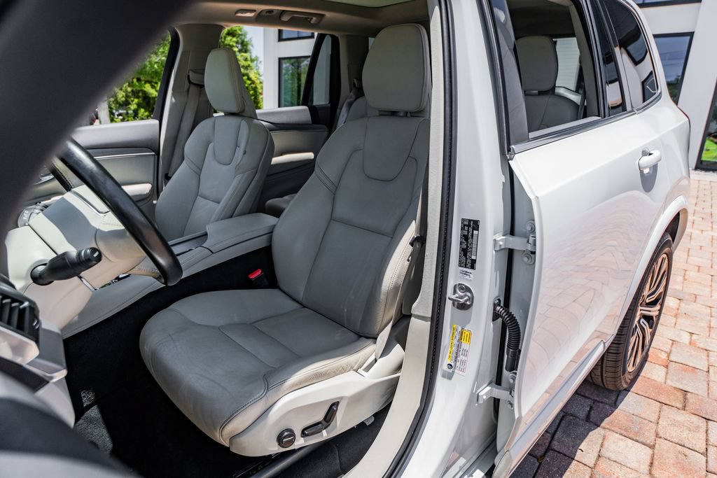 Used 2023 Volvo XC90 B5 Core w/ Protection Package Premier AWD/4WD image 20
