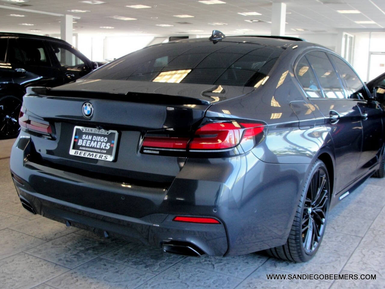 Used 2023 BMW 540i w/ M Sport Package RWD image 13