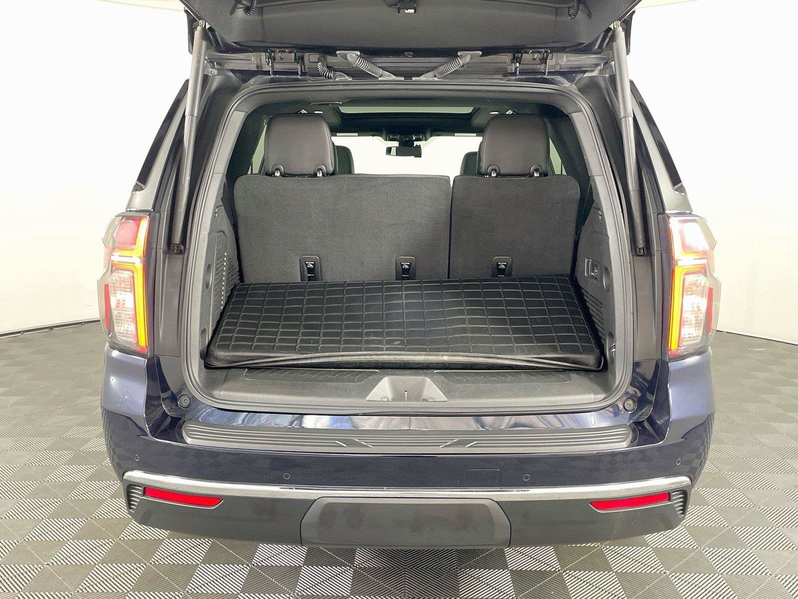 Used 2022 Chevrolet Tahoe LT w/ LT Signature Plus Package AWD/4WD image 24