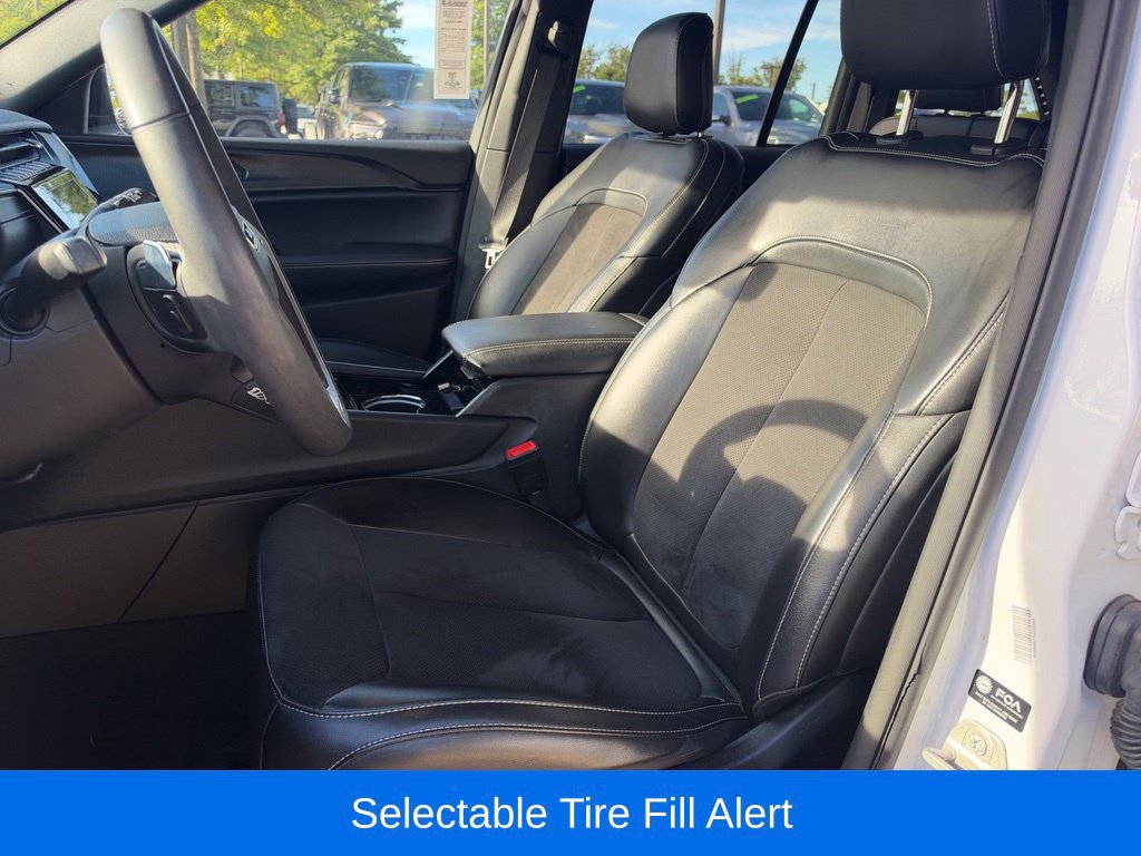 Certified 2023 Jeep Grand Cherokee Altitude AWD/4WD image 21