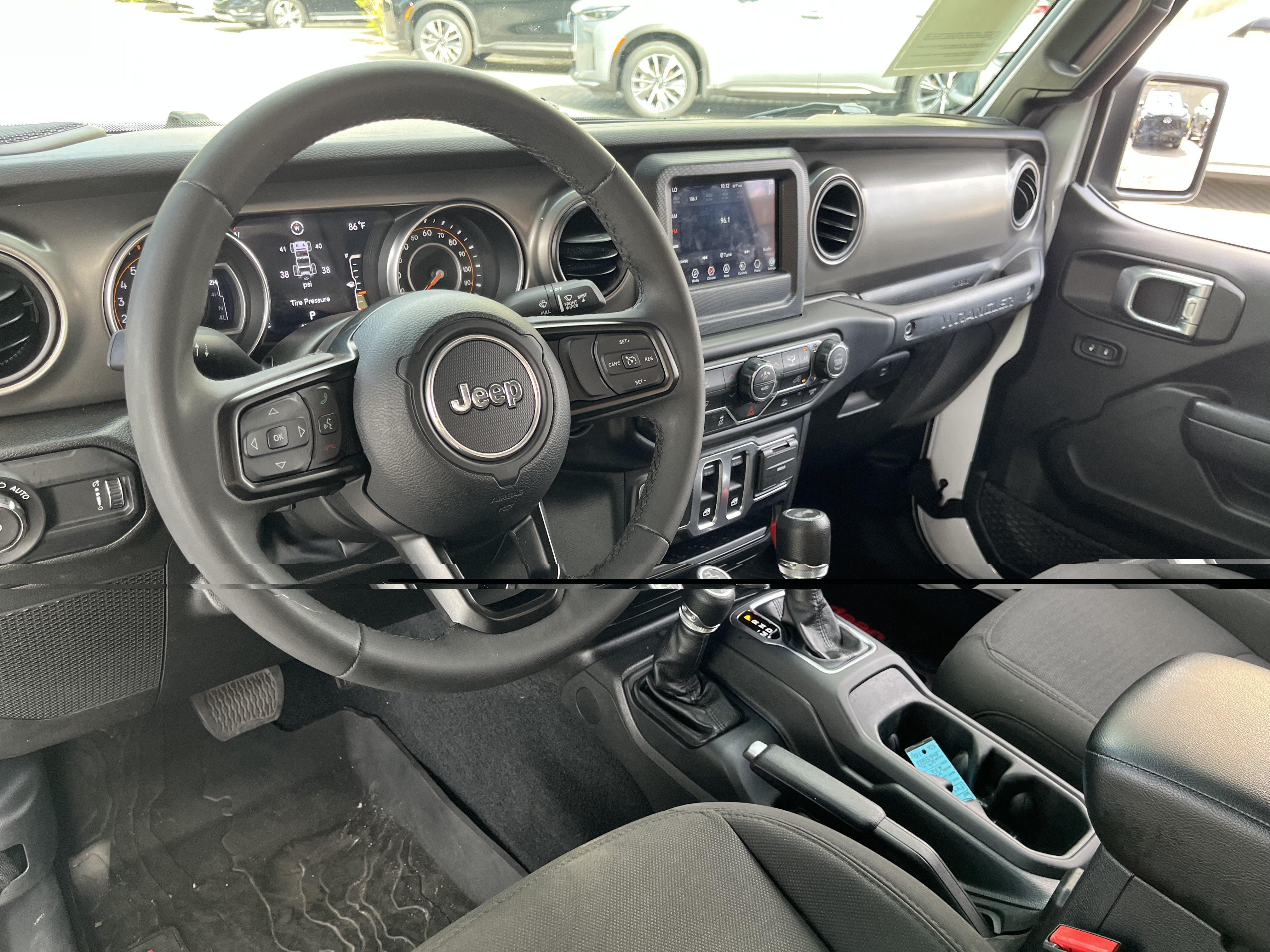 Used 2023 Jeep Wrangler Sport AWD/4WD image 14