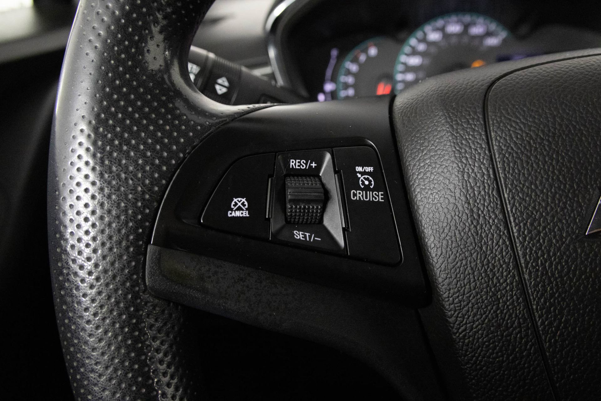 Used 2020 Chevrolet Trax LS w/ Tint and Cruise Package image 28