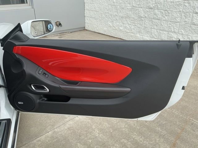 Used 2015 Chevrolet Camaro SS w/ RS Package image 21