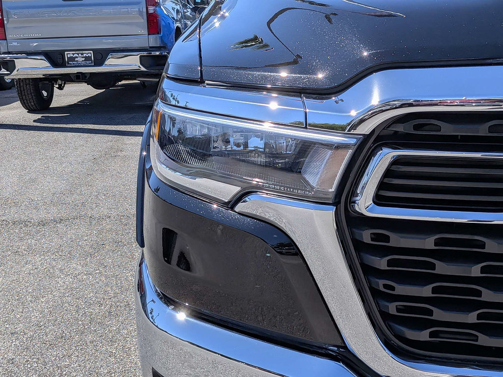 Used 2026 RAM 1500 Big Horn AWD/4WD image 8