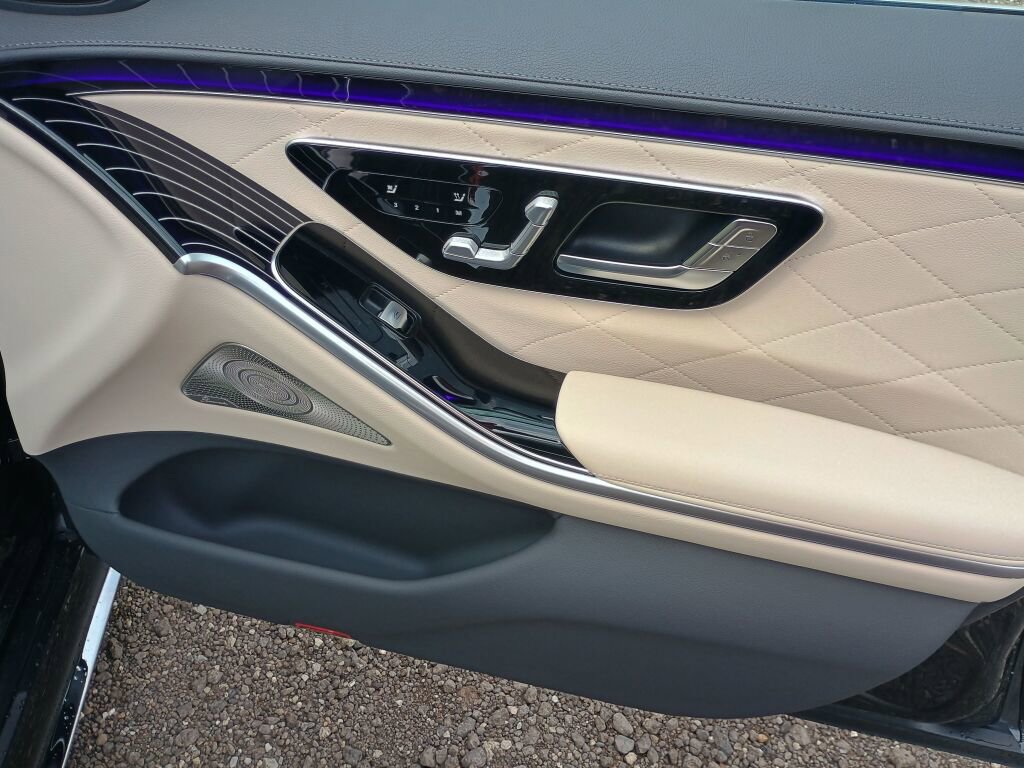 New 2026 Mercedes-Benz S 580 4MATIC Sedan image 23