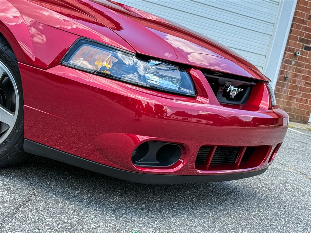 Used 2004 Ford Mustang Cobra RWD image 29