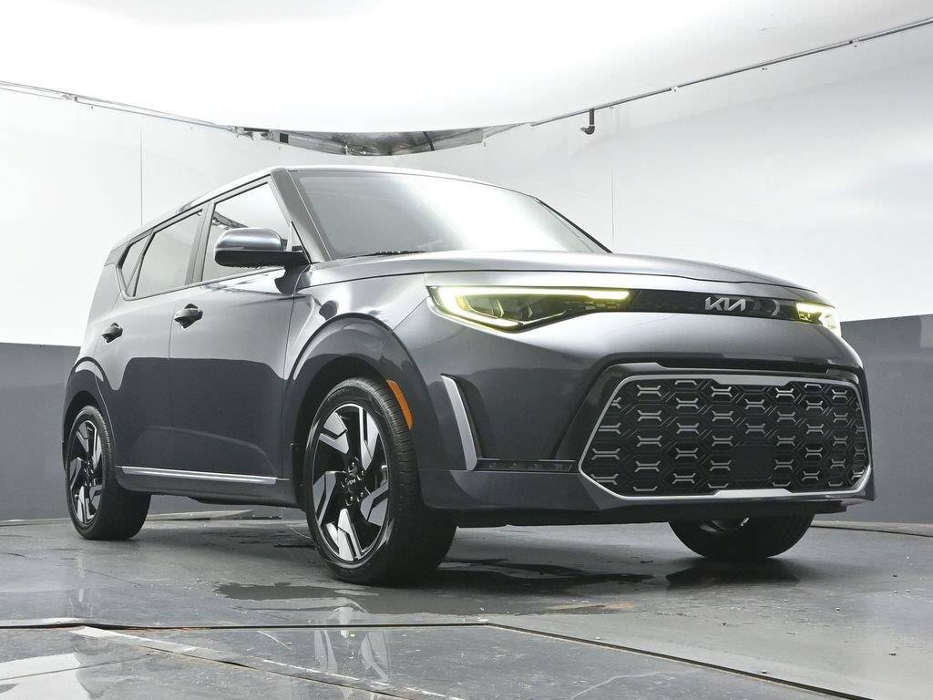 Used 2023 Kia Soul GT-Line w/ GT-Line Technology Package FWD image 33