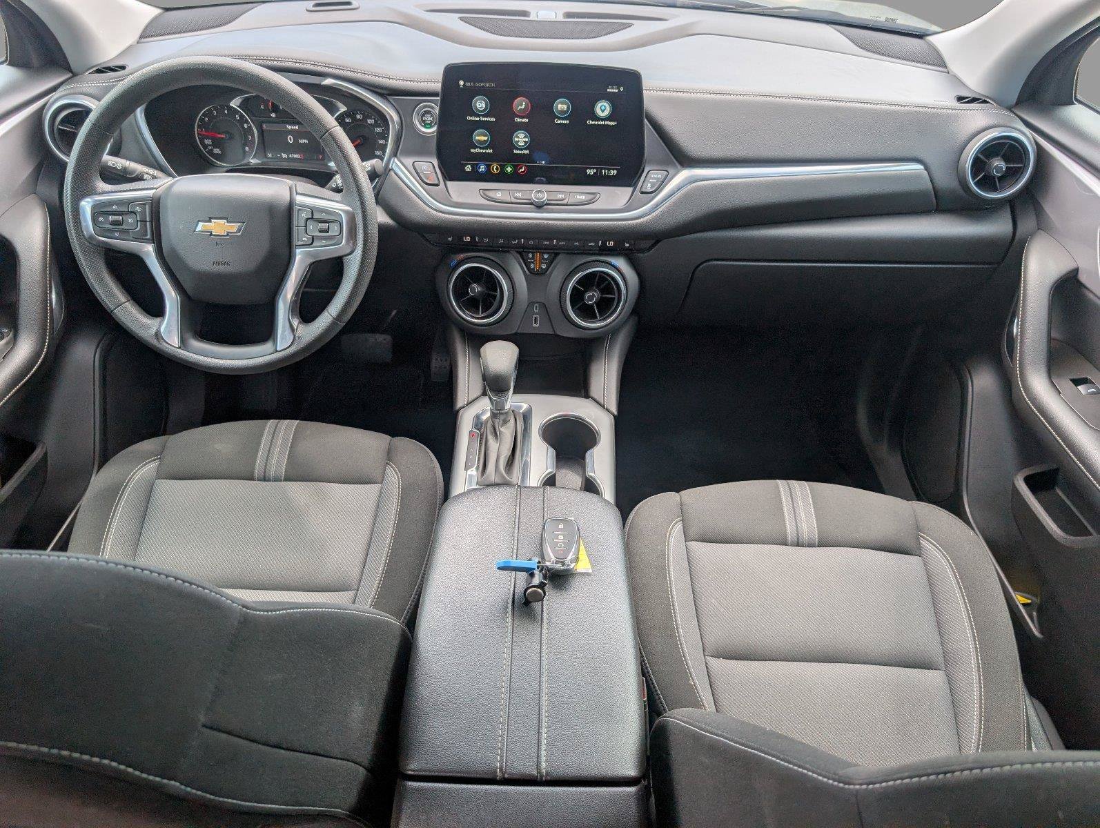 Used 2025 Chevrolet Blazer LT AWD/4WD image 33