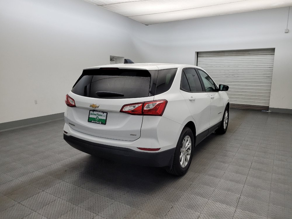 Used 2020 Chevrolet Equinox LS w/ LS Convenience Package AWD/4WD image 9