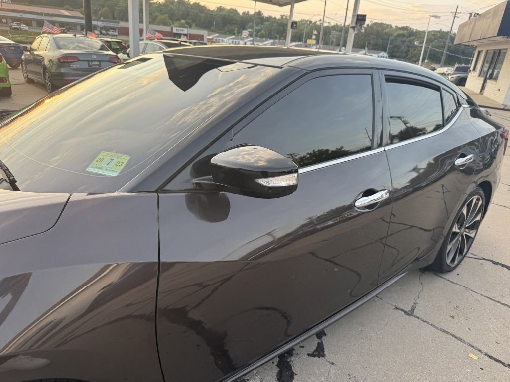 Used 2016 Nissan Maxima SR image 21