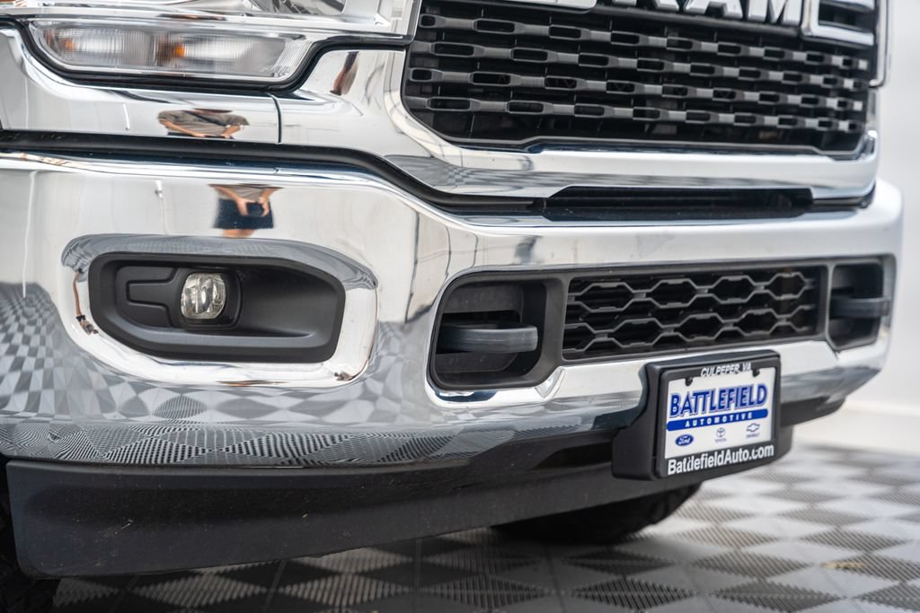 Used 2023 RAM 2500 Big Horn w/ Level 1 Equipment Group AWD/4WD image 14