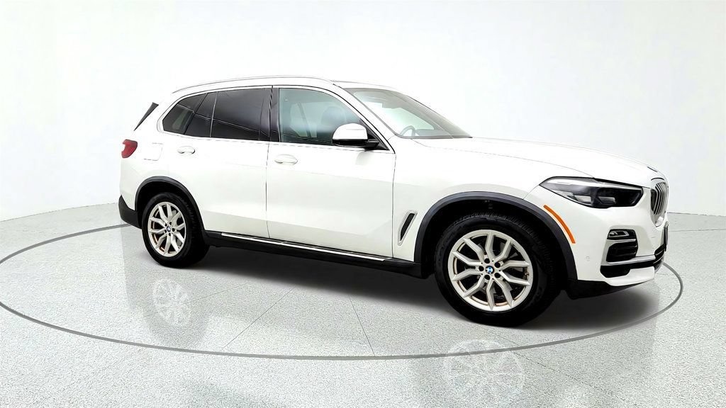Used 2021 BMW X5 xDrive40i w/ Convenience Package AWD/4WD image 3