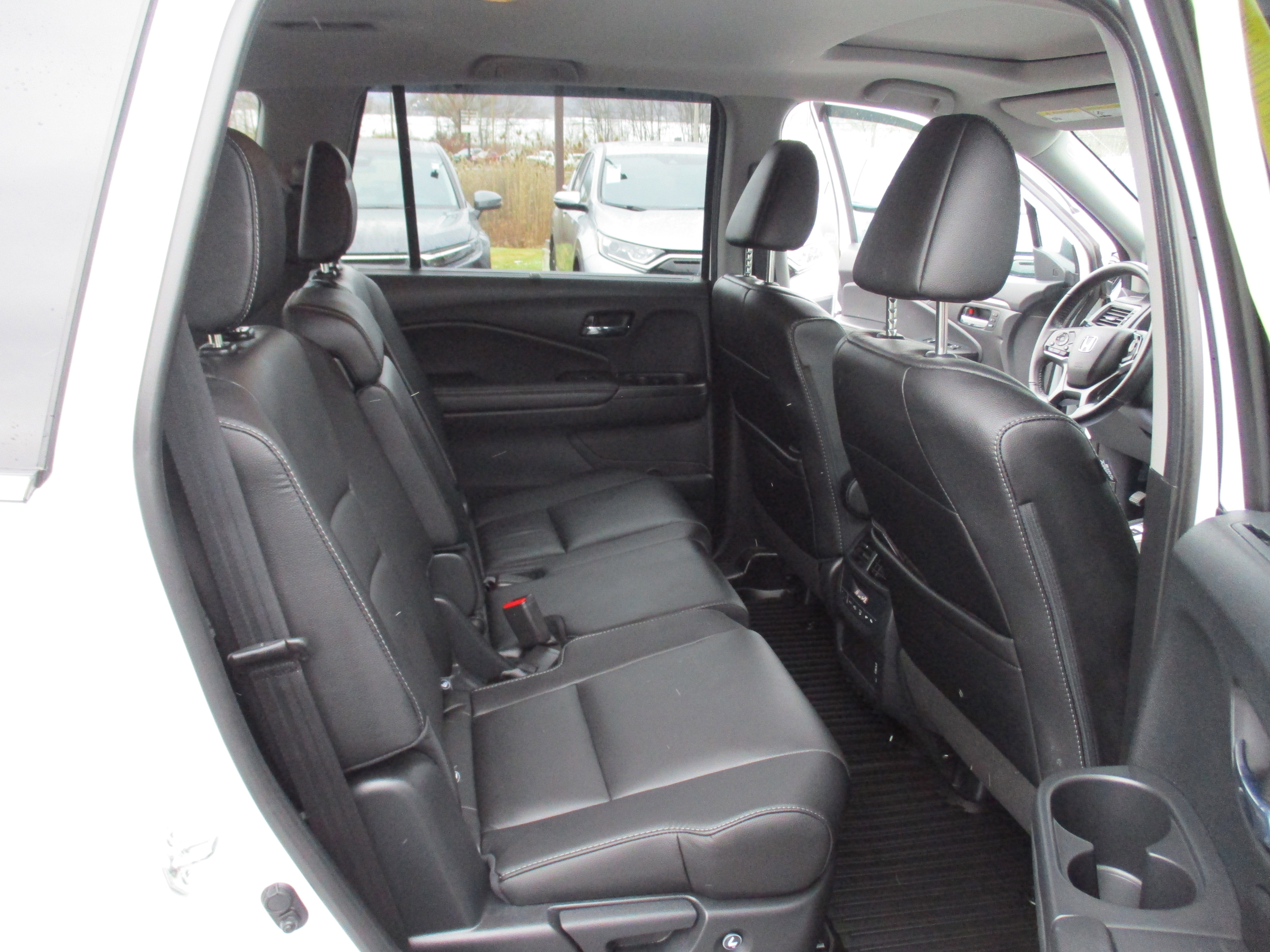 Certified 2022 Honda Pilot Special Edition image 15