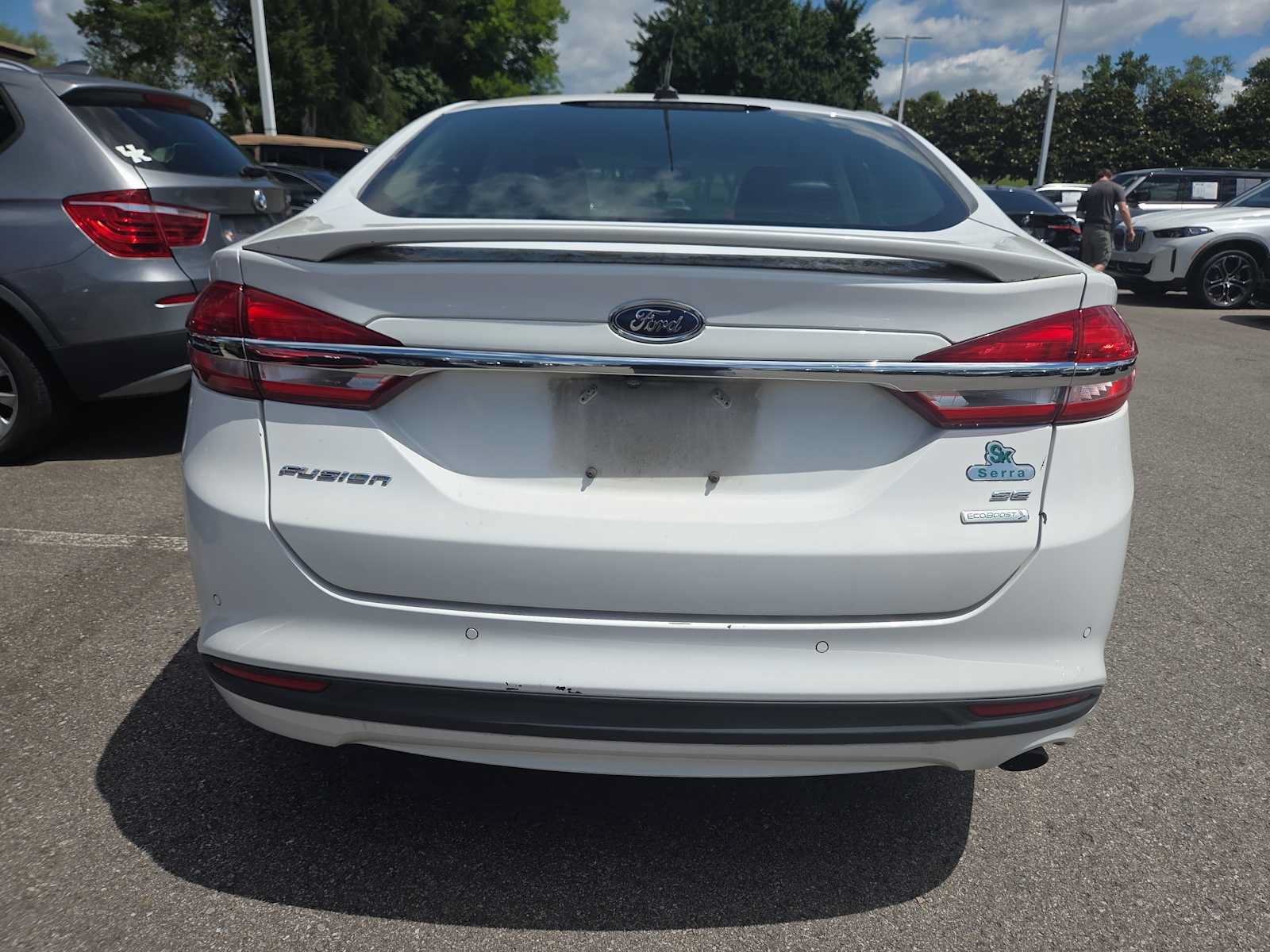 Used 2018 Ford Fusion SE w/ Equipment Group 201A FWD image 6
