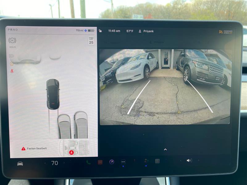 Used 2025 Tesla Model Y Long Range image 14