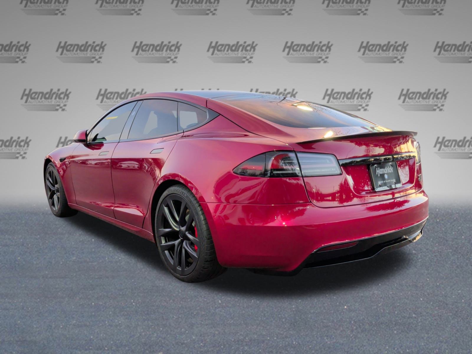 Used 2023 Tesla Model S Plaid image 11
