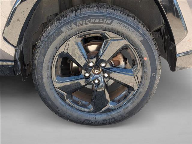 Used 2019 Toyota RAV4 XSE w/ XSE Weather Package image 3