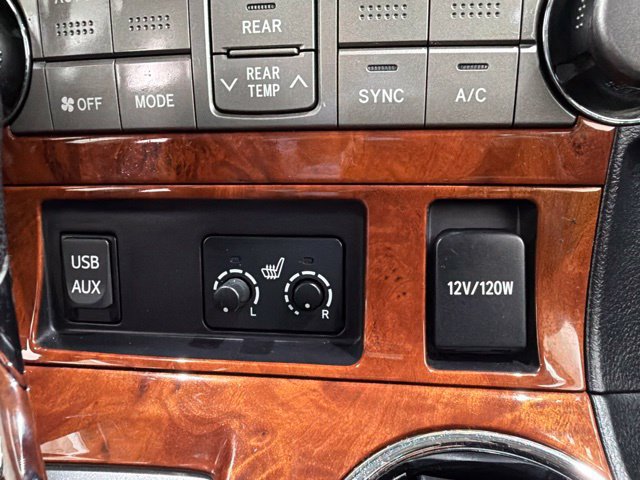 Used 2013 Toyota Highlander Limited AWD/4WD image 37