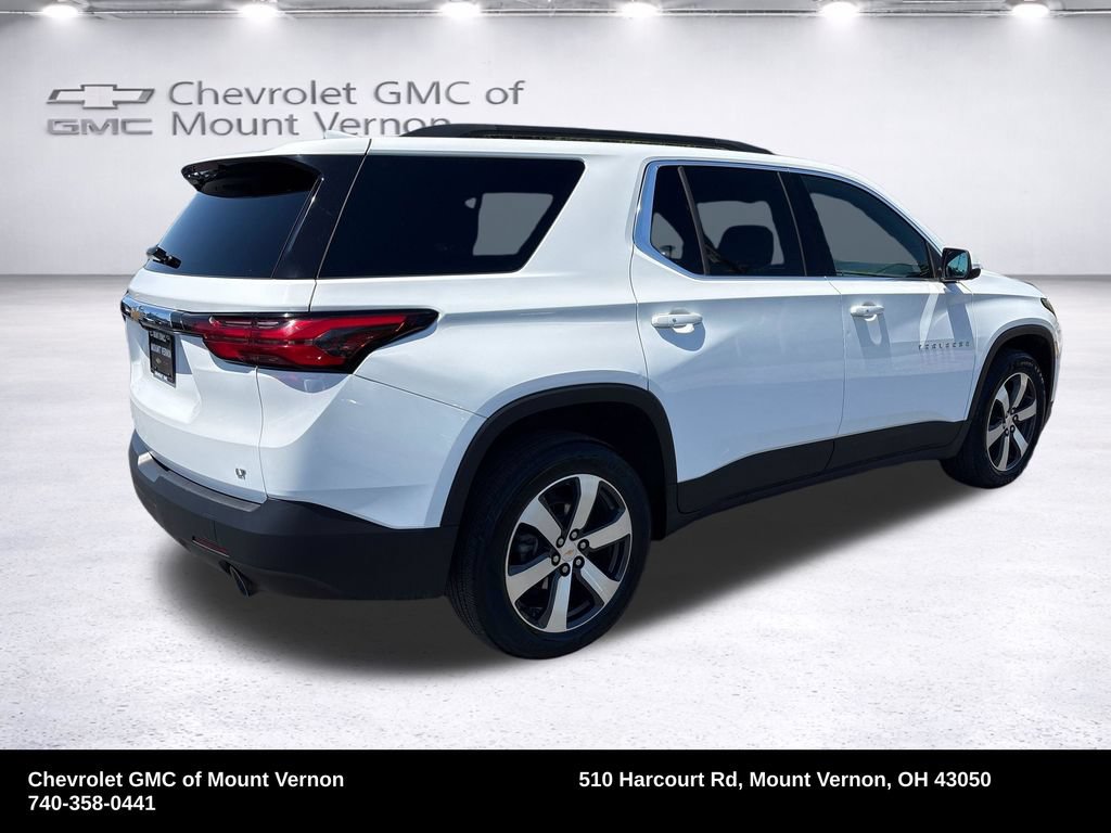 Used 2023 Chevrolet Traverse LT w/ LT Premium Package AWD/4WD image 5