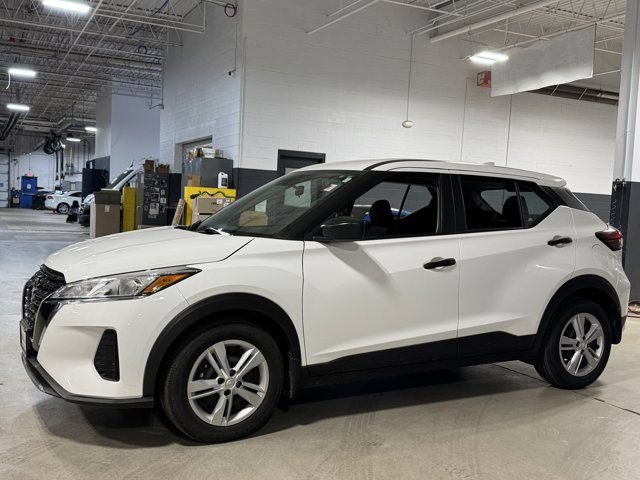 Used 2023 Nissan Kicks S FWD image 19