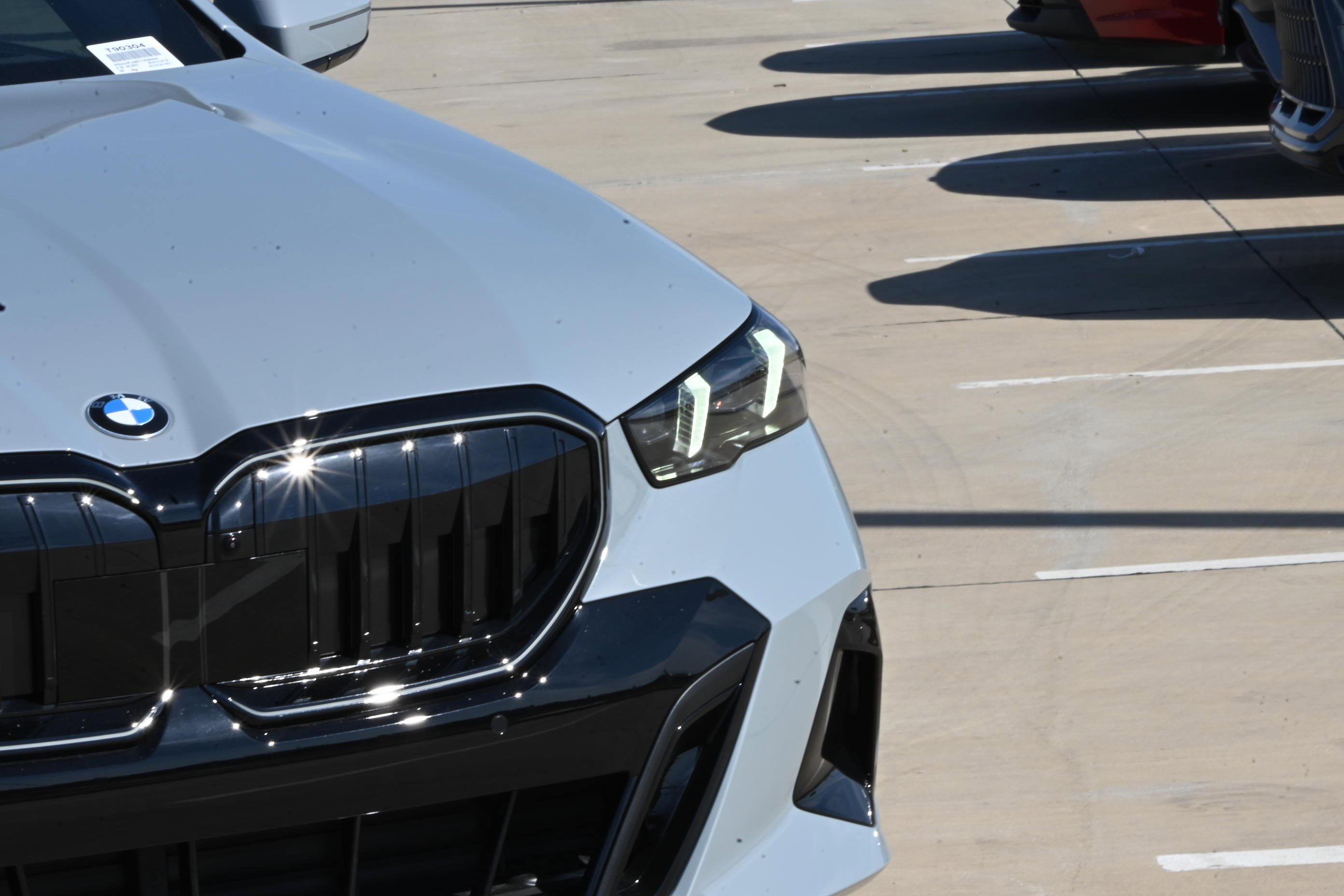 New 2026 BMW 530i xDrive w/ M Sport Package AWD/4WD image 7