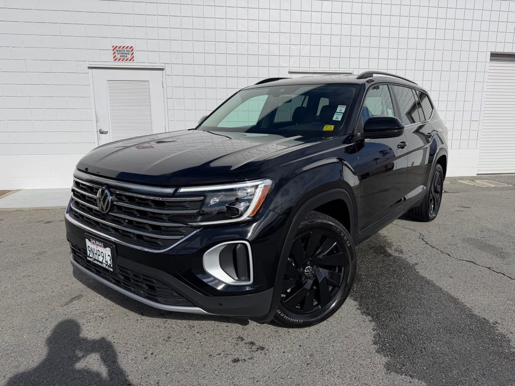 Used 2024 Volkswagen Atlas SE