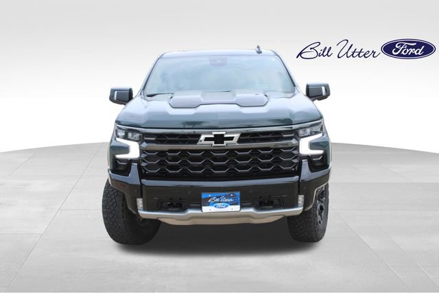Used 2026 Chevrolet Silverado 1500 ZR2 w/ Dark Appearance Package AWD/4WD video 2