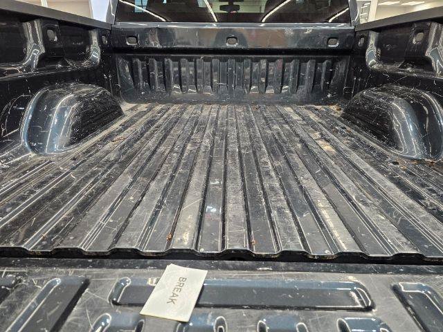 Used 2018 Chevrolet Silverado 1500 LT w/ All Star Edition AWD/4WD image 39