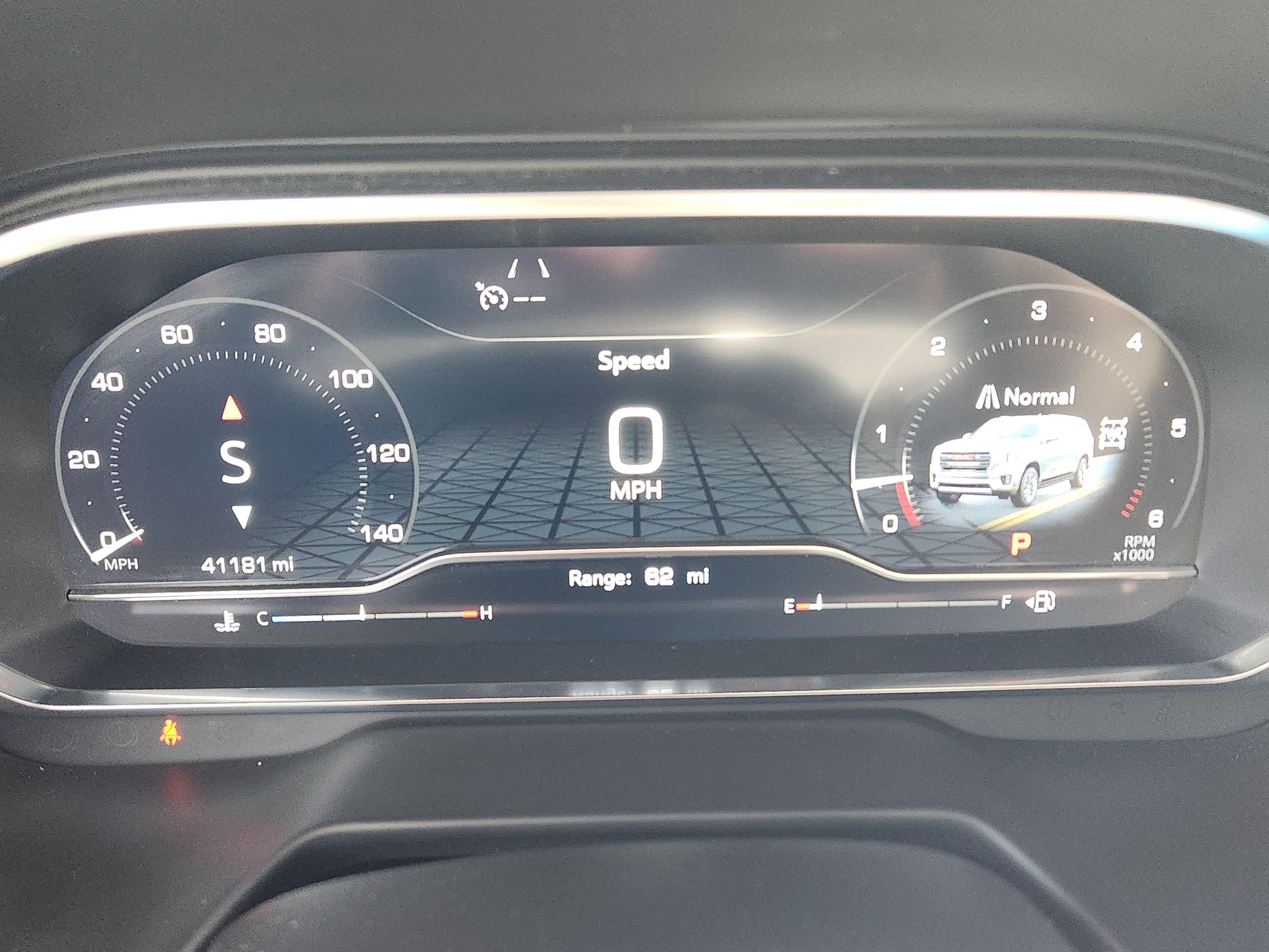 Used 2024 GMC Yukon SLT w/ SLT Luxury Package image 23