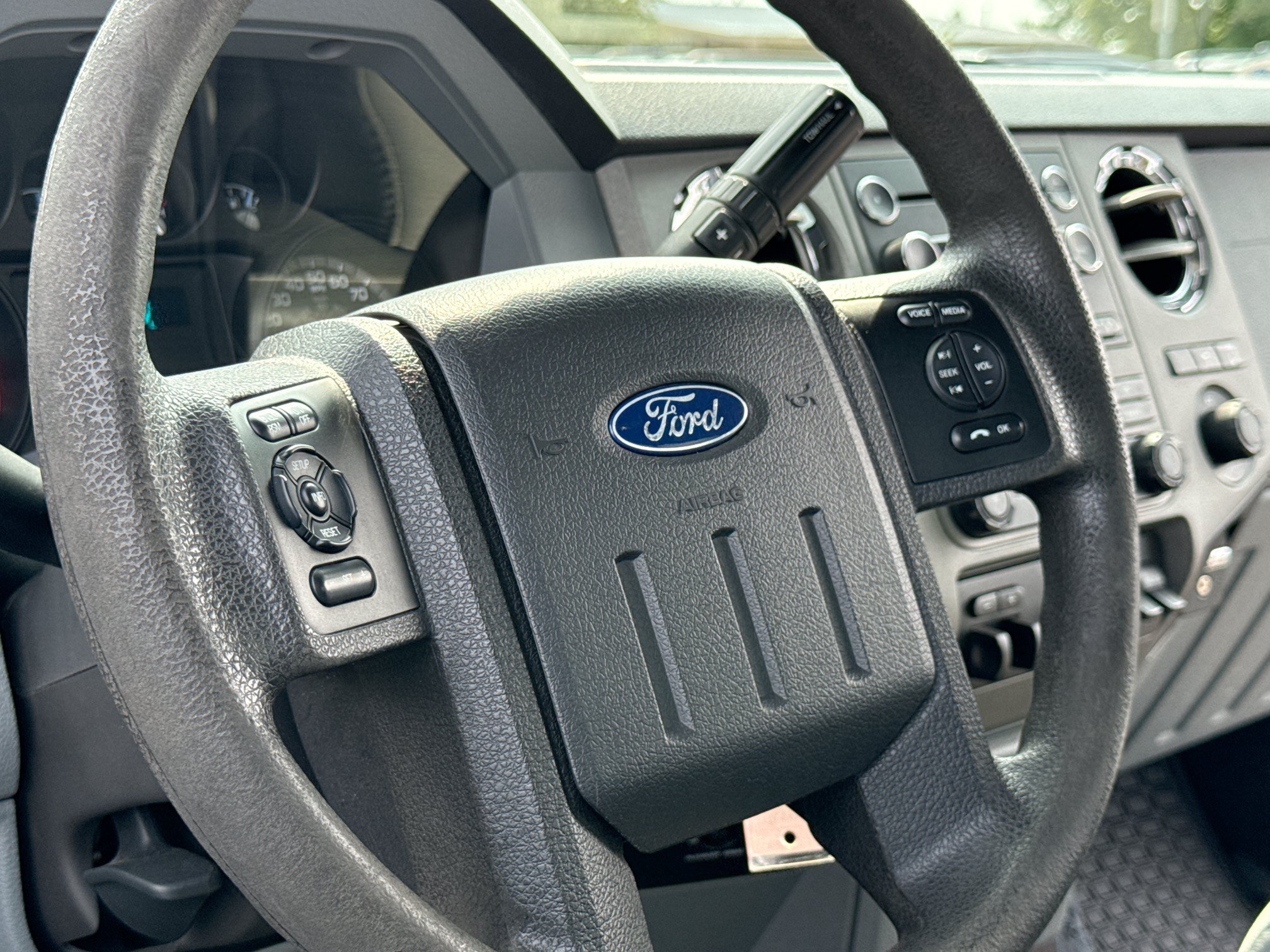 Used 2011 Ford F250 XLT w/ XLT Interior Pkg AWD/4WD image 12