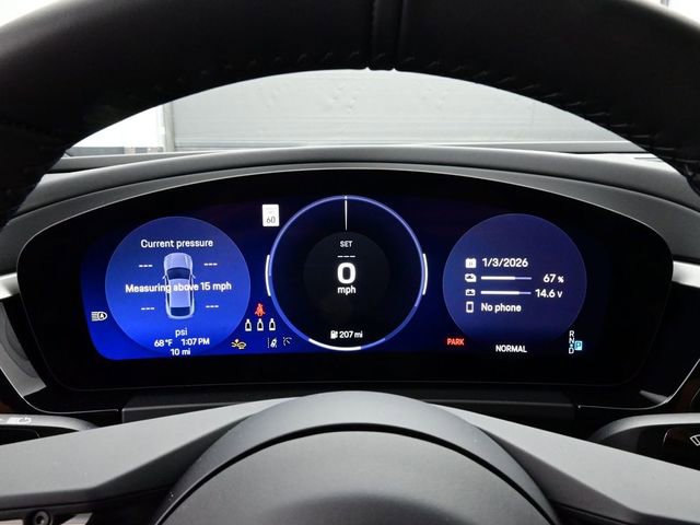 New 2025 Porsche Macan 4S Electric image 9