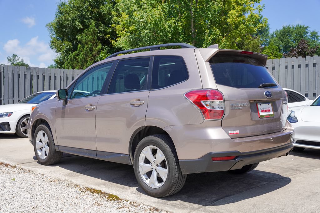 Used 2016 Subaru Forester 2.5i Limited AWD/4WD image 6