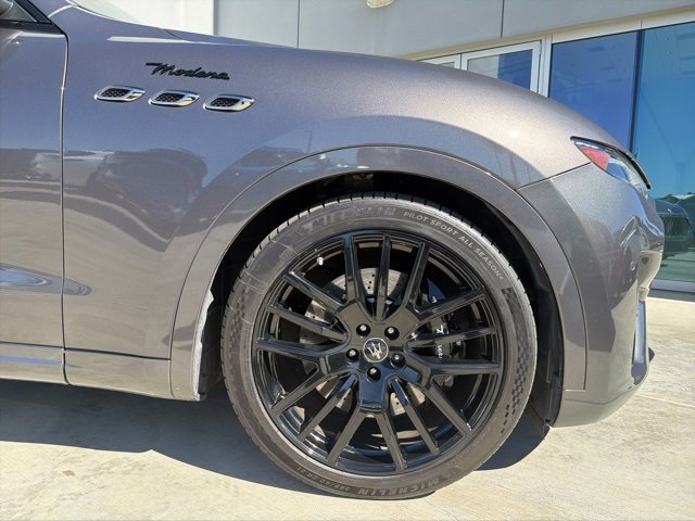 Certified 2022 Maserati Levante Modena image 10