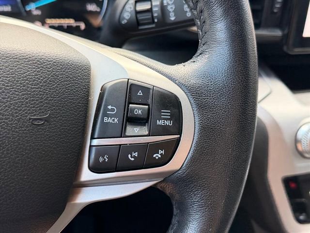 Used 2021 Ford Explorer XLT w/ Equipment Group 202A image 17