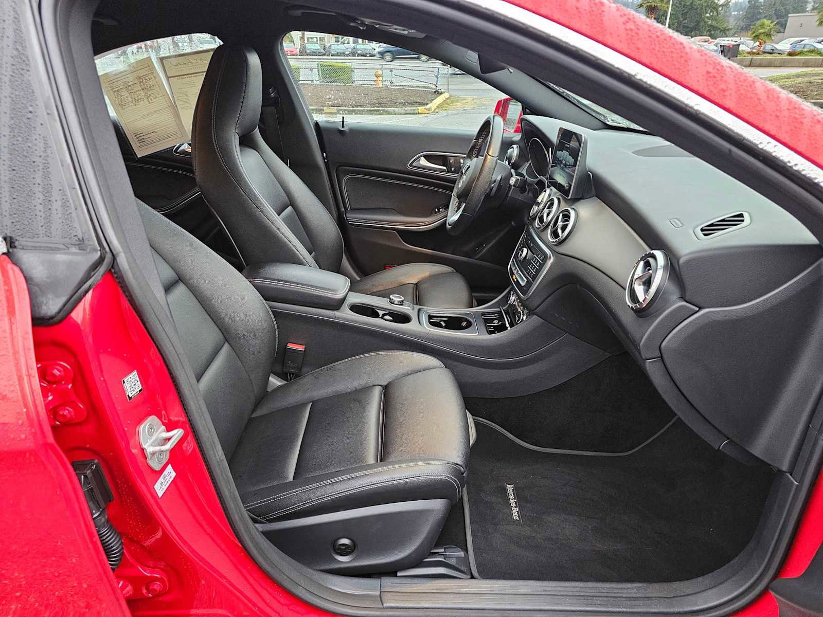 Used 2018 Mercedes-Benz CLA 250 4MATIC image 11