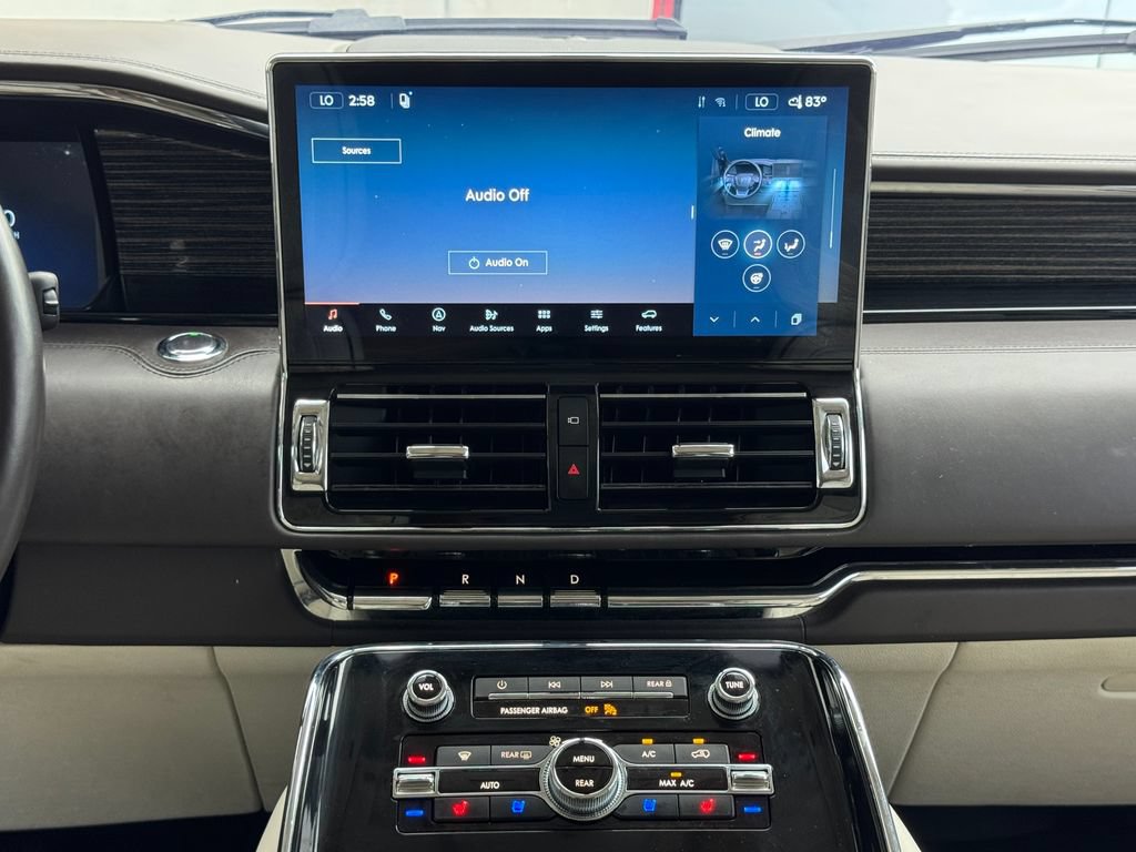 Used 2024 Lincoln Navigator L Black Label AWD/4WD image 22