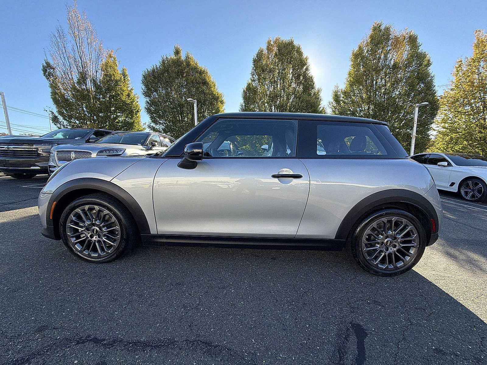 Used 2026 MINI Cooper S FWD image 11