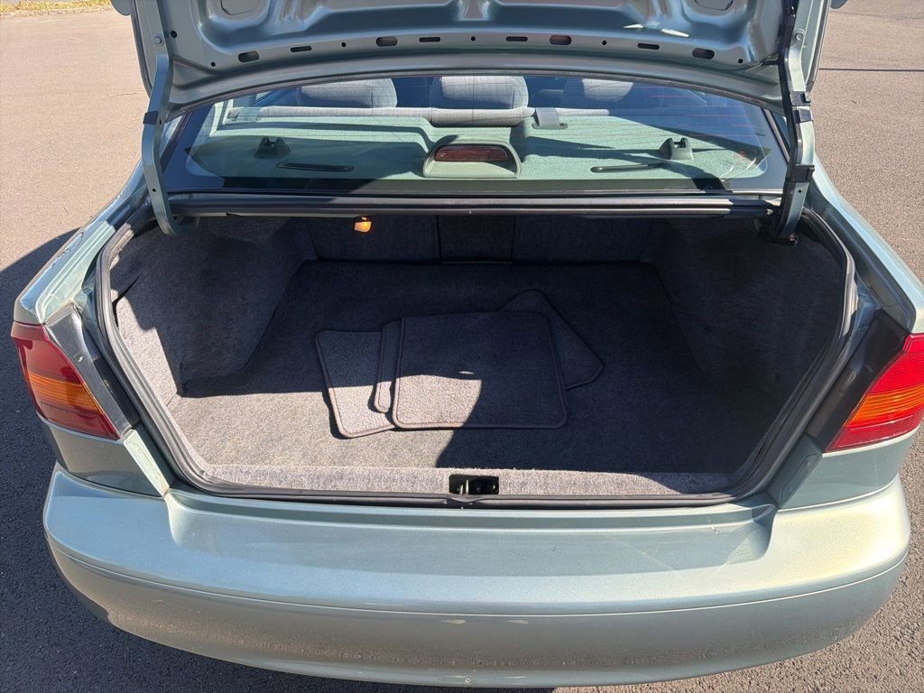 Used 2003 Subaru Legacy L image 19