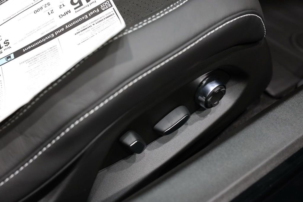 Used 2024 Chevrolet Corvette Z06 w/ Stealth Interior Trim Package image 29