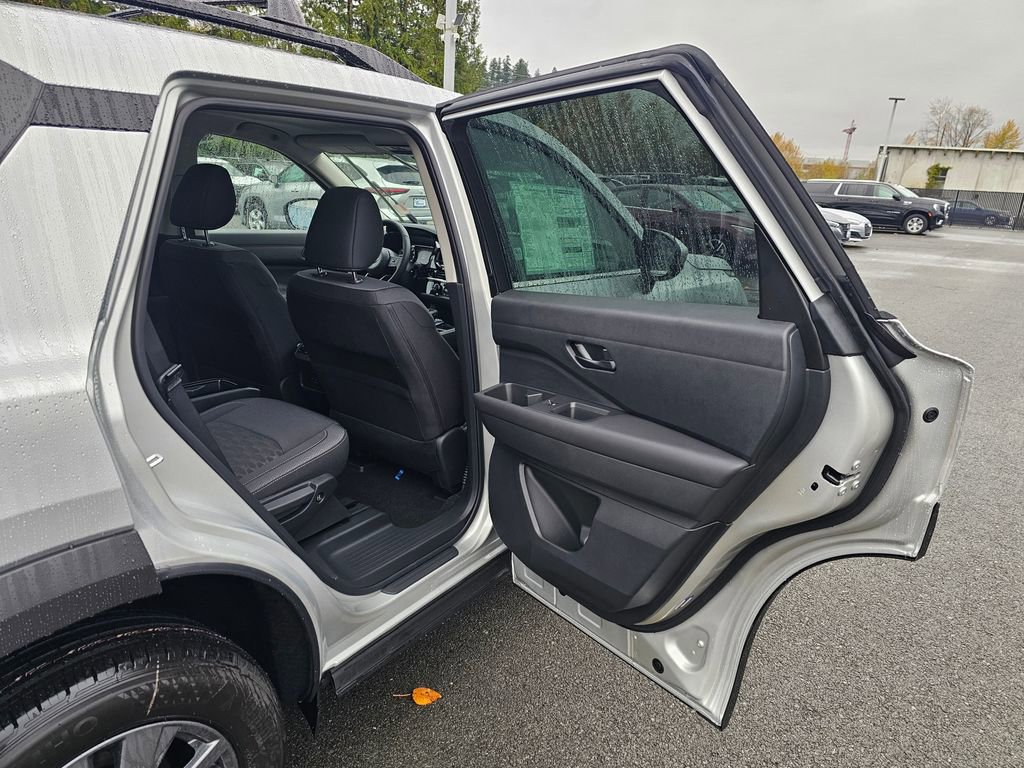 New 2025 Nissan Pathfinder SV w/ SV Premium Package image 27