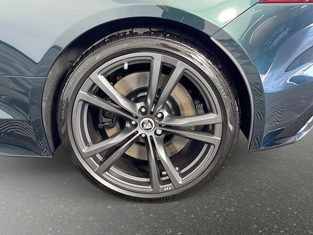 New 2024 Jaguar F-TYPE R image 26