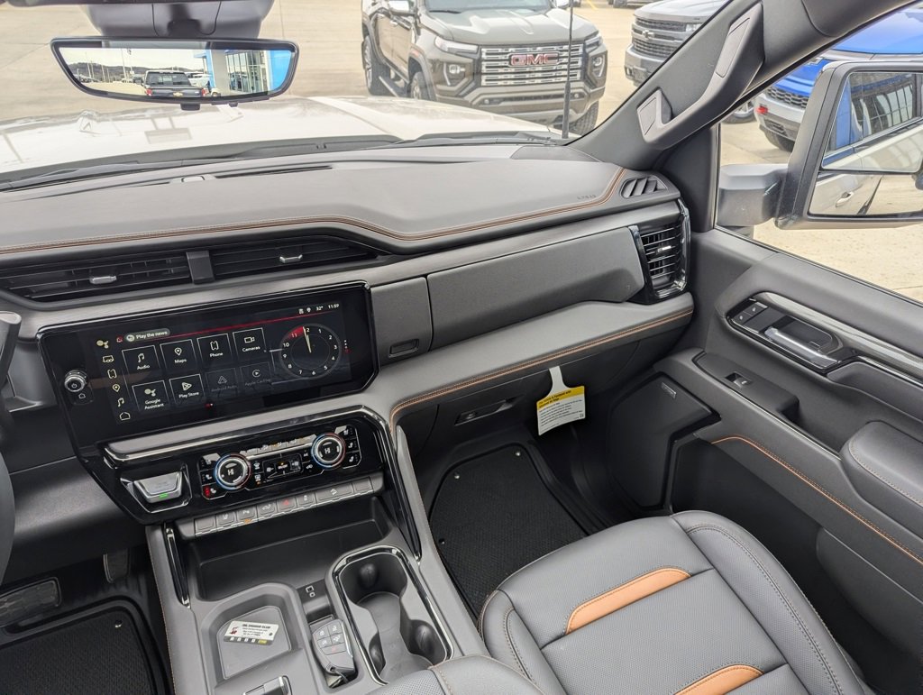 New 2026 GMC Sierra 2500 AT4 w/ AT4 Premium Plus Package image 21
