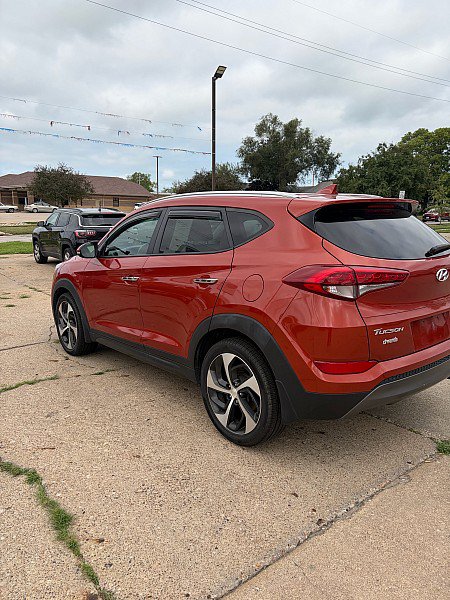 Used 2016 Hyundai Tucson Limited AWD/4WD image 2