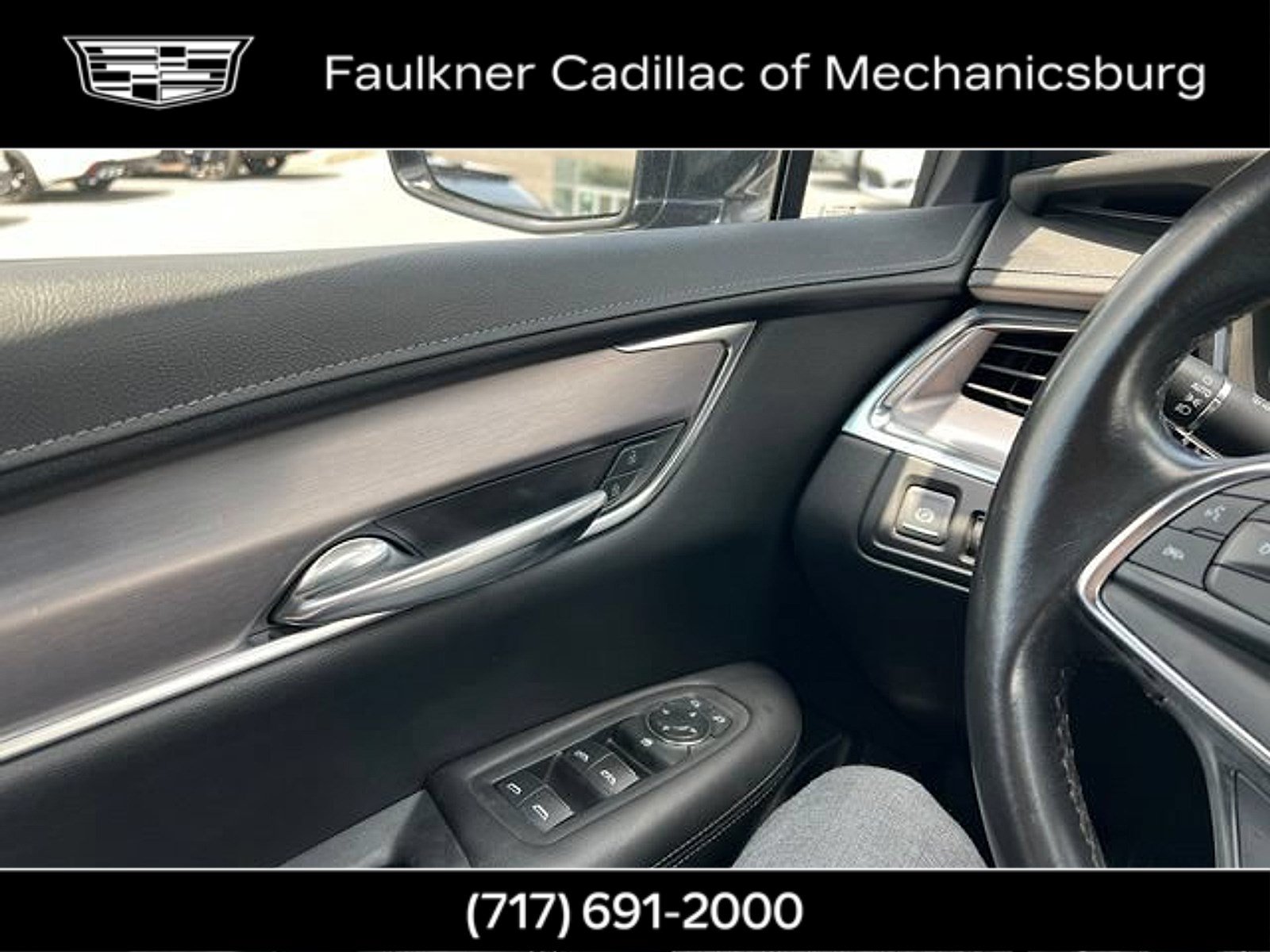 Used 2022 Cadillac XT5 Luxury w/ LPO, Floor Liner Package AWD/4WD image 24