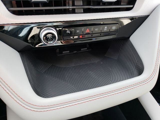 New 2026 Ford Explorer Active w/ Active Comfort Package image 24