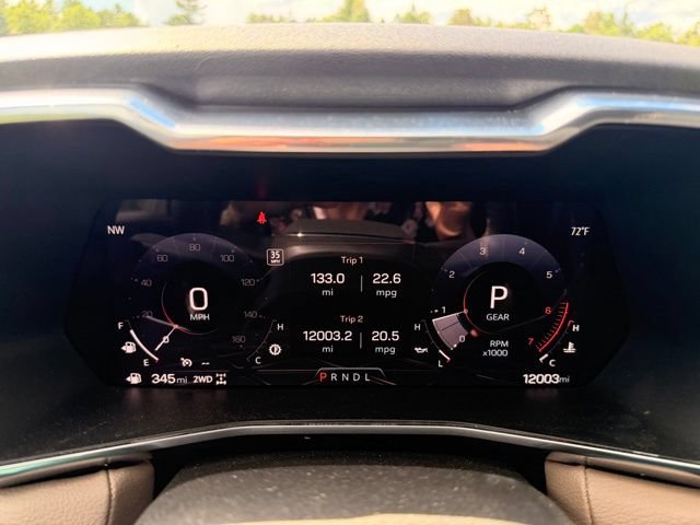 Used 2025 GMC Canyon Denali AWD/4WD image 23