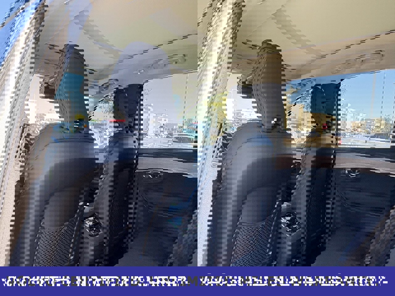 Certified 2025 Volvo XC90 B6 Plus image 31