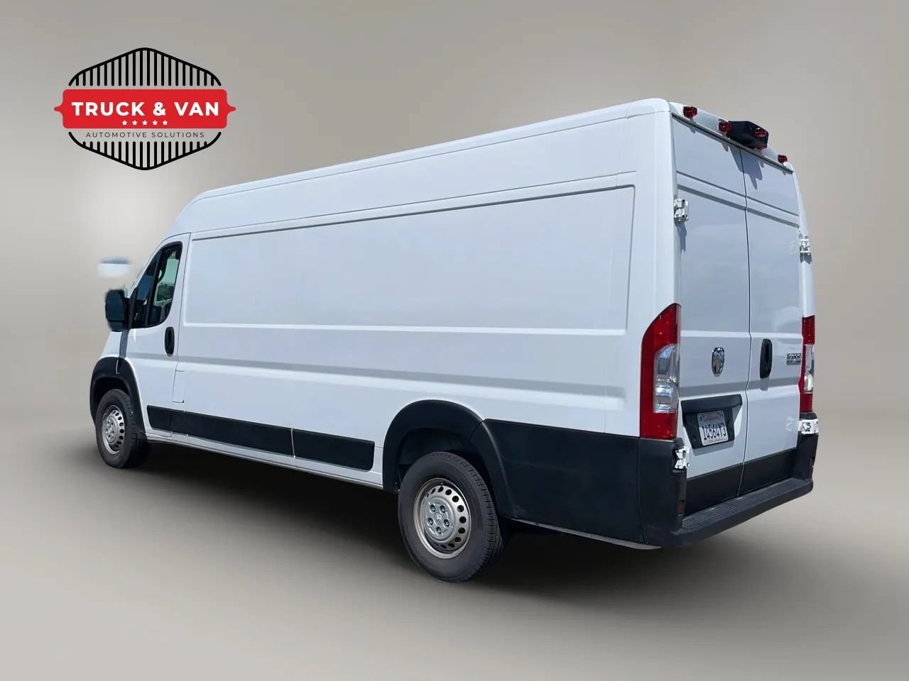 Used 2025 RAM ProMaster 3500 w/ Convenience Group FWD image 4