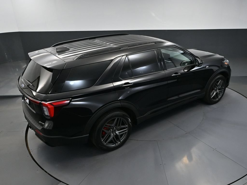 Used 2025 Ford Explorer ST-Line w/ ST-Line Street Pack AWD/4WD image 61
