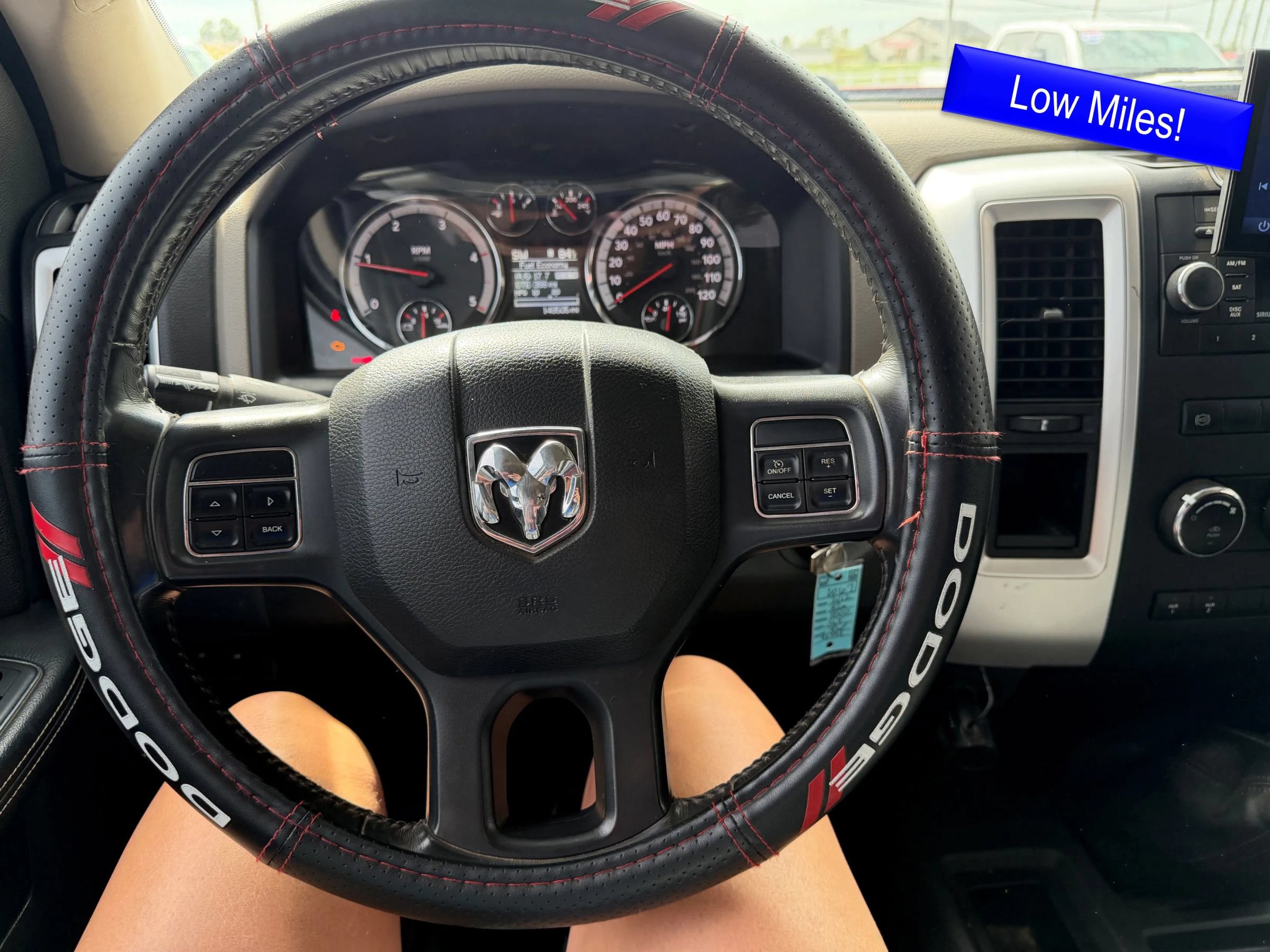 Used 2012 RAM 5500 SLT RWD image 4